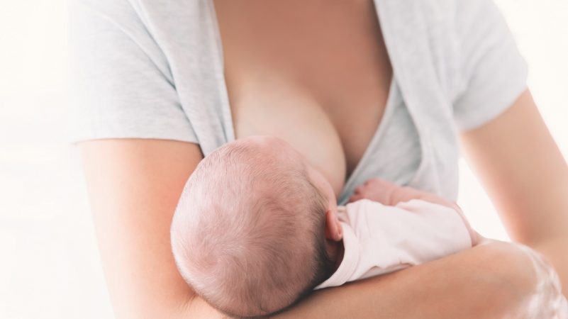 產後鬆弛胸是產後媽媽常要面對的胸部問題